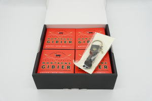 【常温ギフト便】大槌鹿のコク旨シチュー4缶＋キーホルダーセット