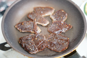 子供から大人まで！『鹿ジン（ジンギしかン）』＝鹿肉×ジンギスカンのたれ！