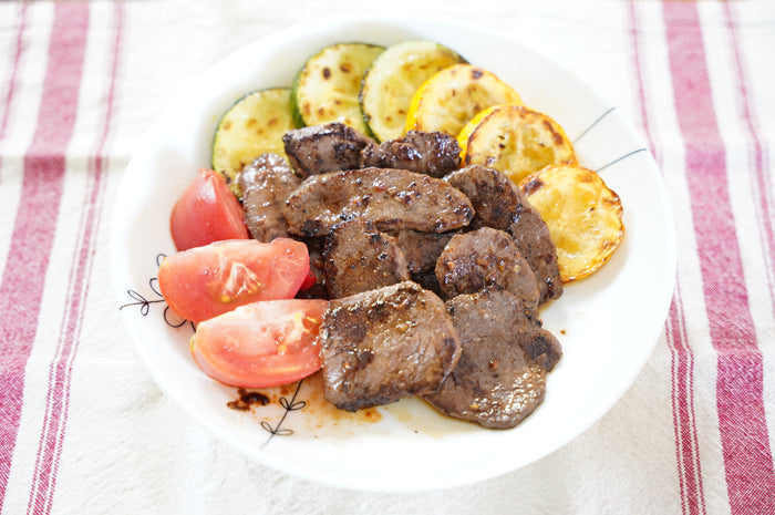 子供から大人まで！『鹿ジン（ジンギしかン）』＝鹿肉×ジンギスカンのたれ！